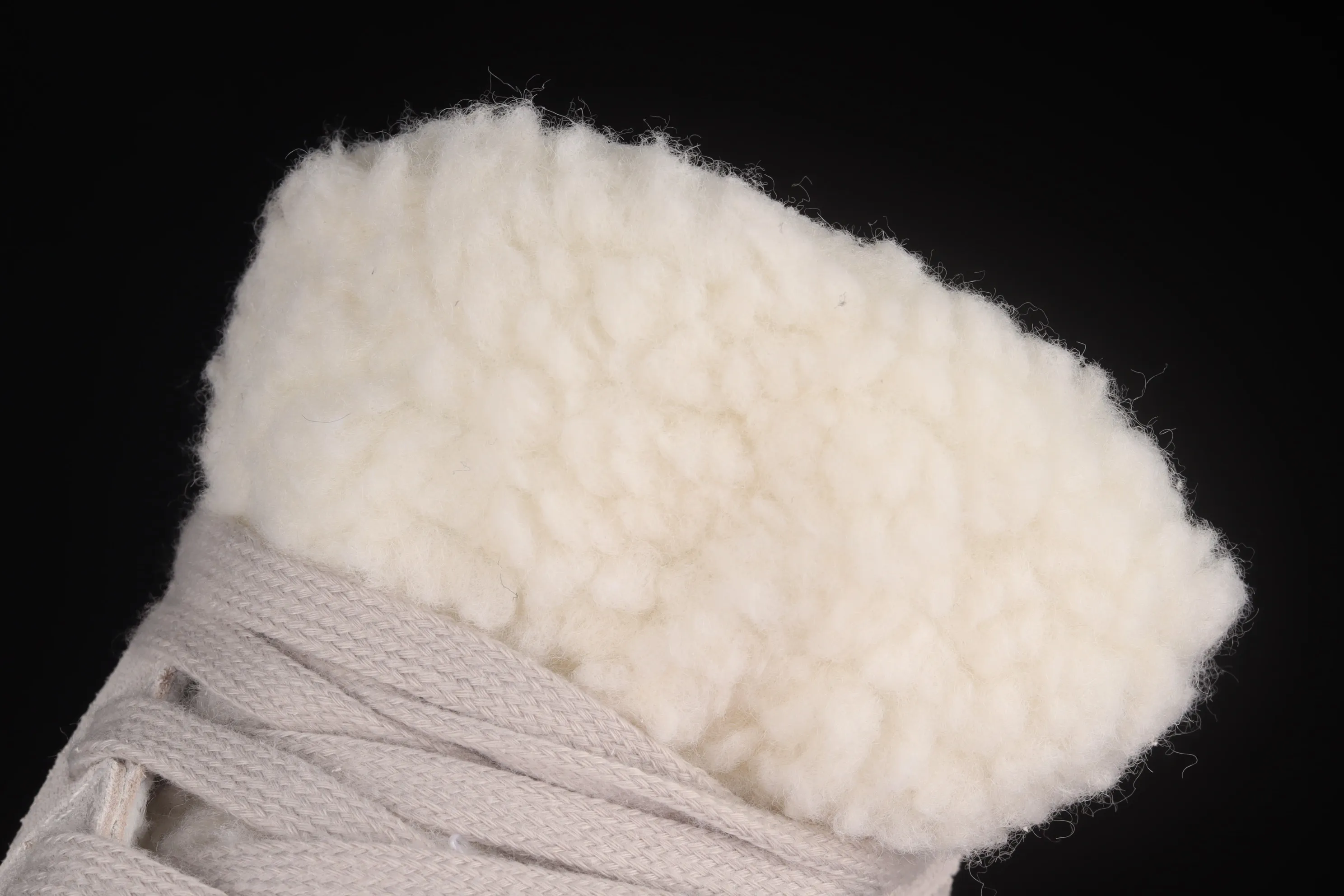 All Categories Air Jordan Jordan Series Basketball Shoes Air Jordan 1 Low Air Jordan 1 Low "Sherpa Fleece" AJ1 Joe 1 Beige Velvet Low-top Cultural Leisure Sports Basketball Shoes DO0750-002